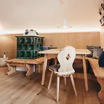 Naturel Hoteldorf Schoenleitn 라챈치오버뎀파커시