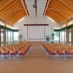 Naturel Hoteldorf Schoenleitn 라챈치오버뎀파커시