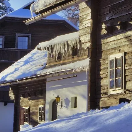 Üdülőpark Naturel Hoteldorf Schoenleitn Latschach ober dem Faakersee