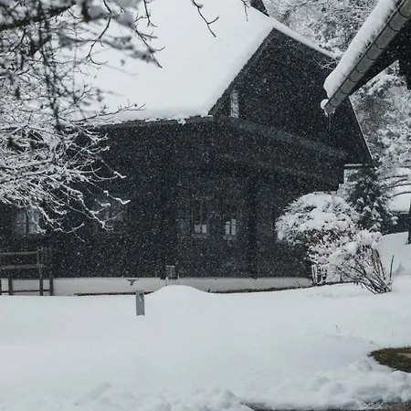Semesterpark Naturel Hoteldorf Schoenleitn 4*