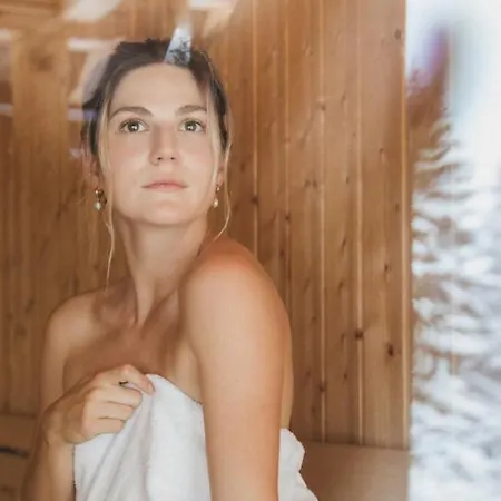 Naturel Hoteldorf Schoenleitn 4*