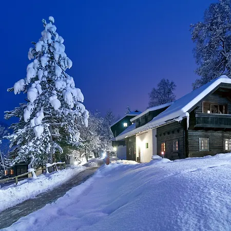 Aparthotel Naturel Hoteldorf Schoenleitn