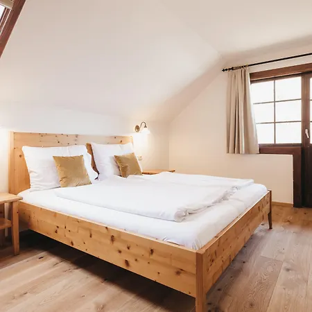 Prázdninový areál Naturel Hoteldorf Schoenleitn 4*