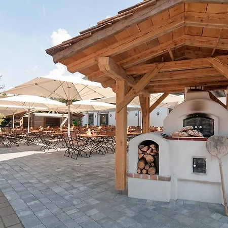 Naturel Hoteldorf Schoenleitn