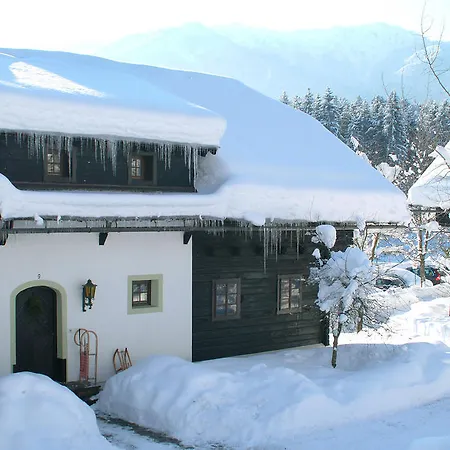 Üdülőpark Naturel Hoteldorf Schoenleitn Latschach ober dem Faakersee