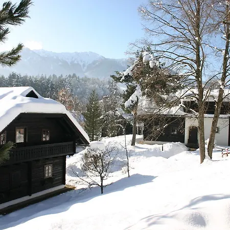 Naturel Hoteldorf Schoenleitn Üdülőpark