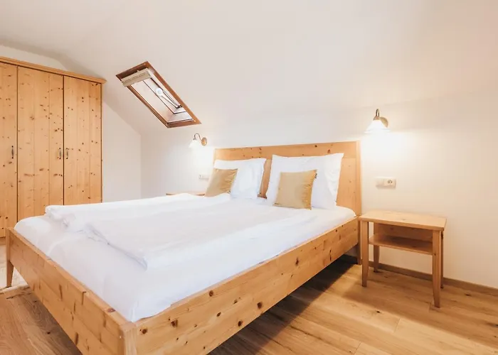 Naturel Hoteldorf Schoenleitn 4*