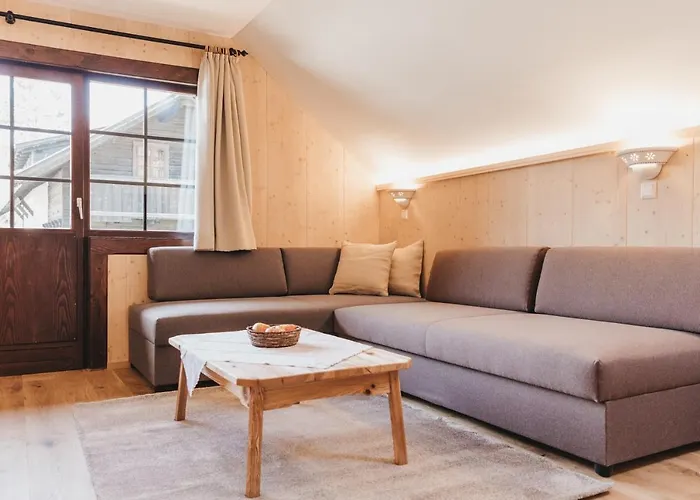 Kompleks wypoczynkowy Naturel Hoteldorf Schoenleitn 4*