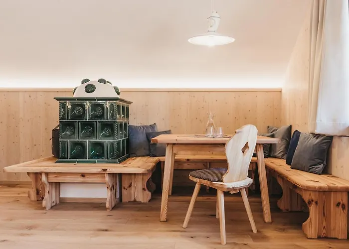 Holiday park Naturel Hoteldorf Schoenleitn Latschach ober dem Faakersee