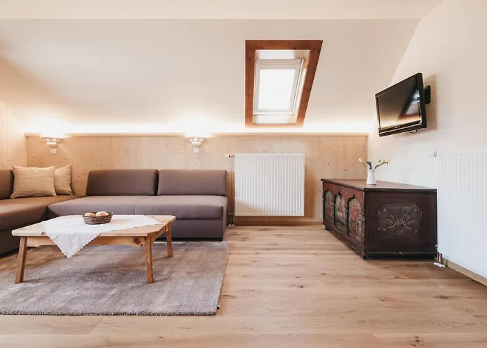 Naturel Hoteldorf Schoenleitn Holiday park Latschach ober dem Faakersee