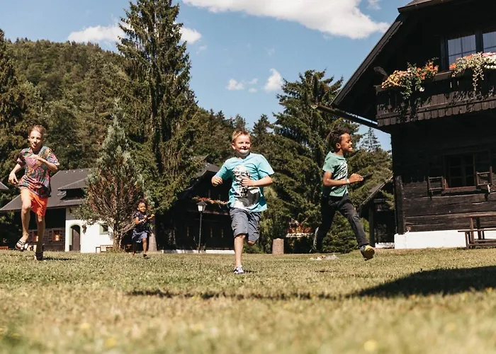 Naturel Hoteldorf Schoenleitn Holiday park