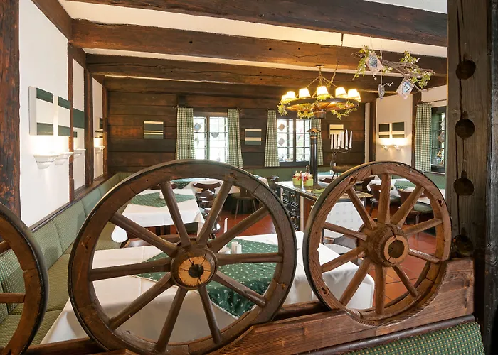 Naturel Hoteldorf Schoenleitn Vakantiepark Latschach ober dem Faakersee