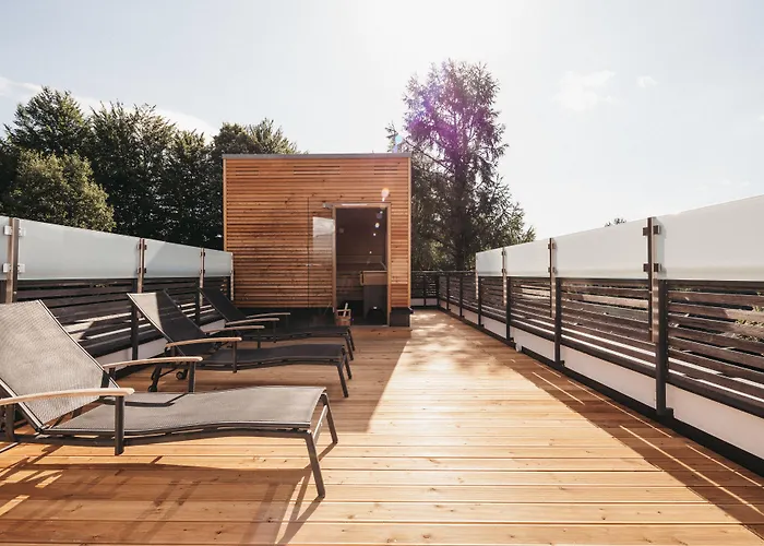 Naturel Hoteldorf Schoenleitn Latschach ober dem Faakersee