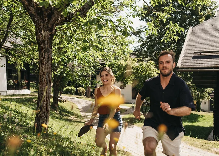 Holiday park Naturel Hoteldorf Schoenleitn Latschach ober dem Faakersee